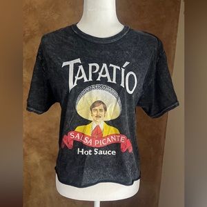 Tapatio Black Crop Top Size Medium Salsa Hot Sauce
